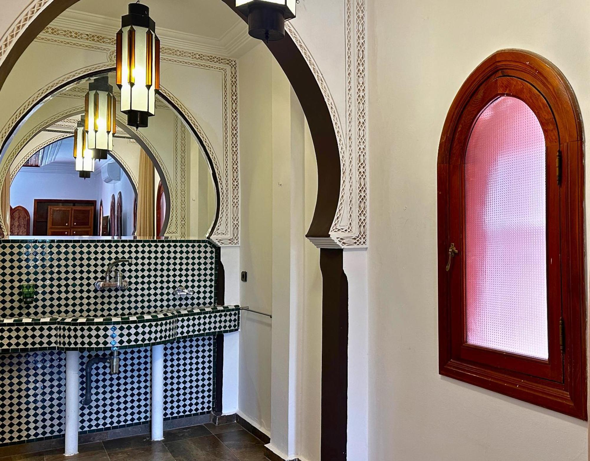 Nomadz Palace Touggana 외부 사진
